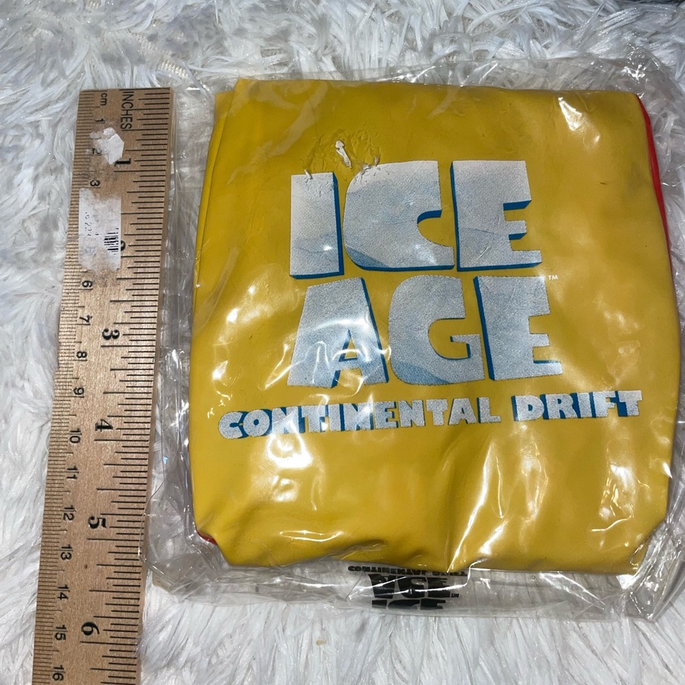 NEW Ice Age Continental Drift Beach Ball